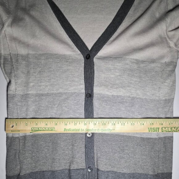 Eddie Bauer Womens Gray and White Striped Cardigan Sweater Size Large - Picture 8 of 12